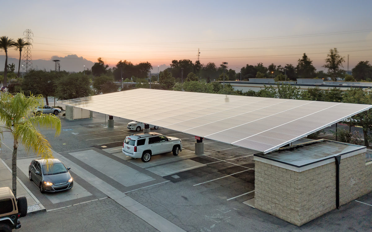 standard double cantilever solar carport at imbibe wine