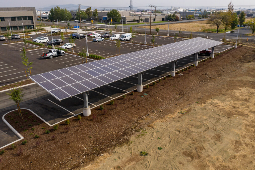 Rogue Community College - Kern Solar Structures